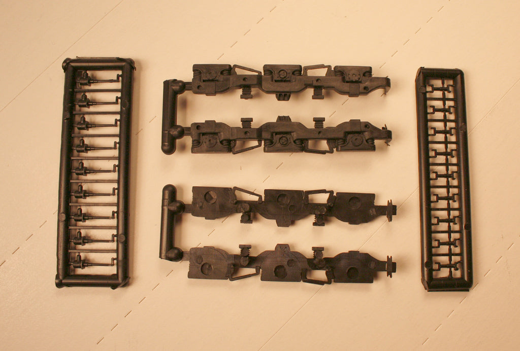 #R143 - 9-44CW Hi/Ad Sideframes (plastic) (Set of 4) - Fits Athearn AC4400CW / 9-44CW / C44-9W 3-axle trucks