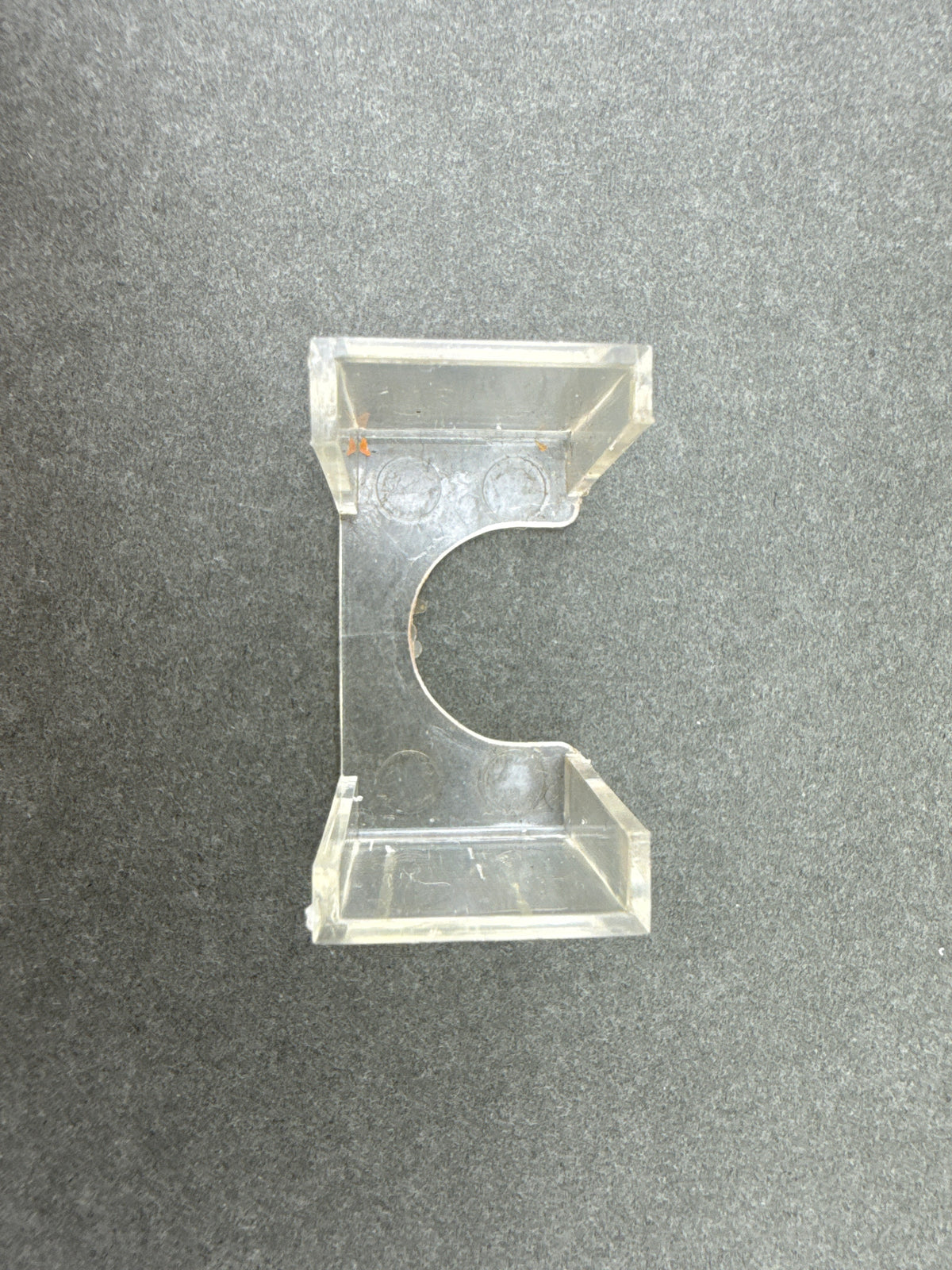 ATH 43109 Trainmaster cab window (2 Per Pack)