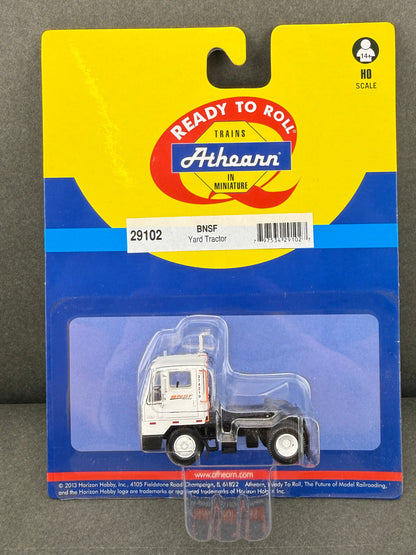 Athearn 29102 HO Yard Tractor, BNSF
