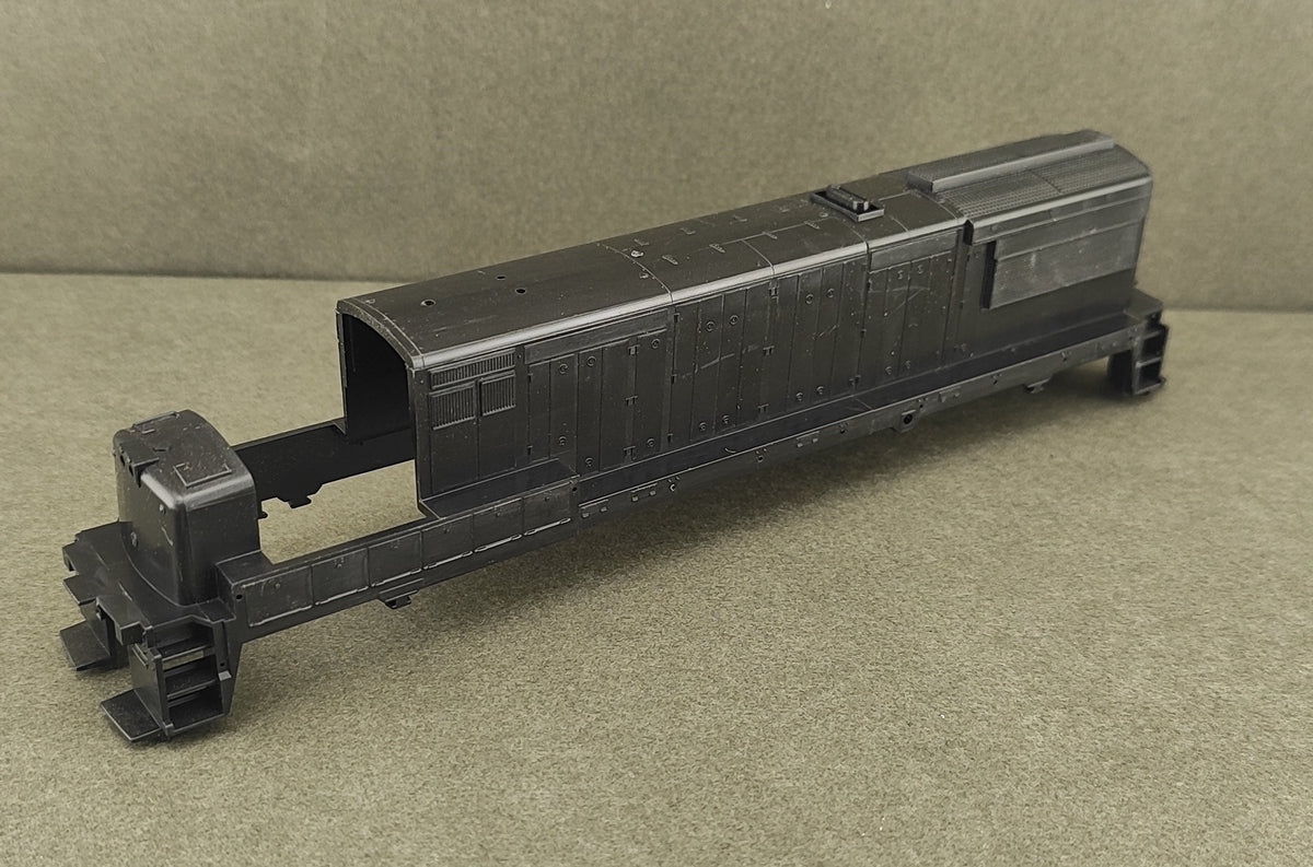 ATH 34100 U28B Undecorated Shell