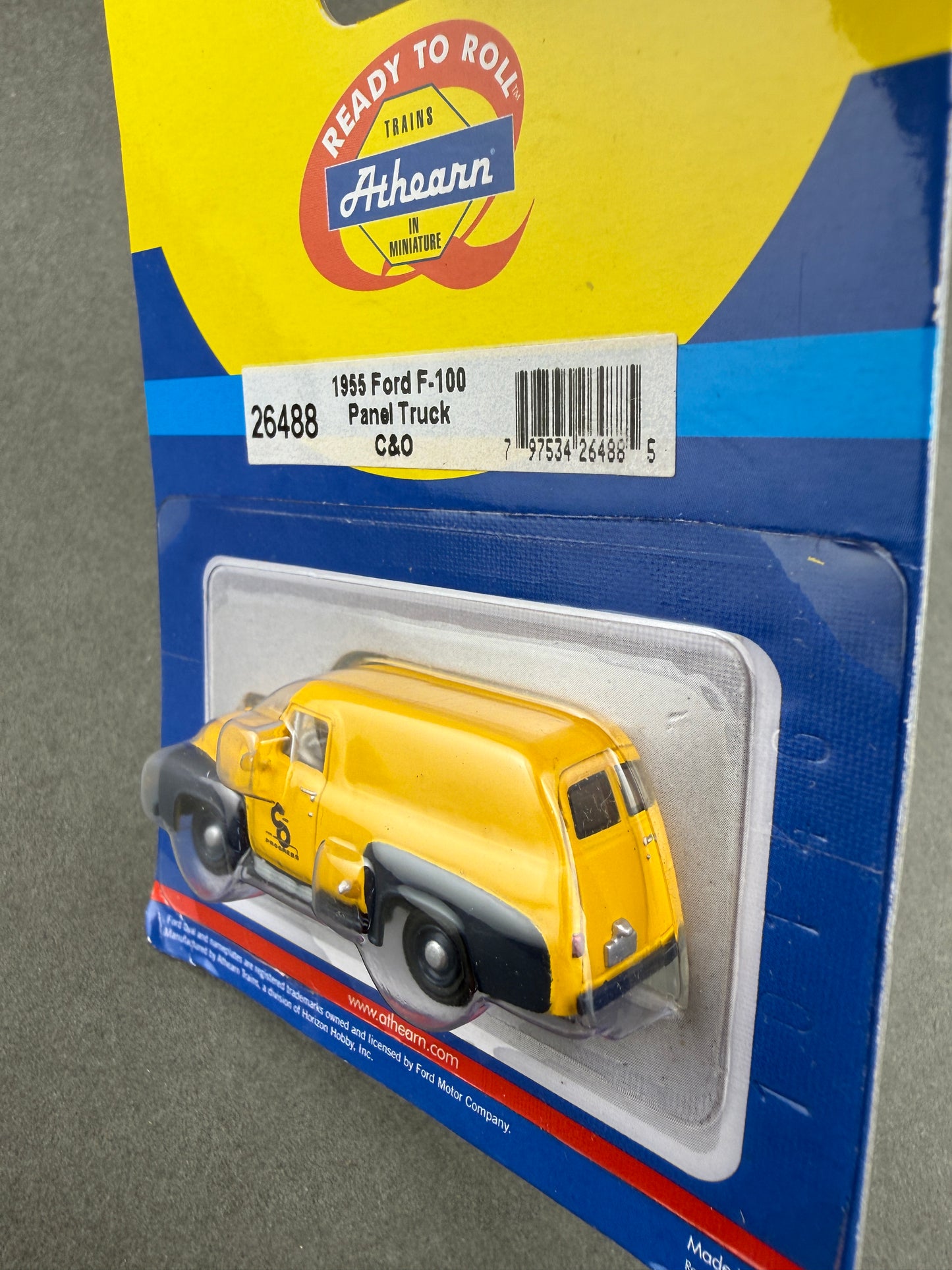 ATH 26488 HO C and O 1955 Ford F 100 Panel Truck