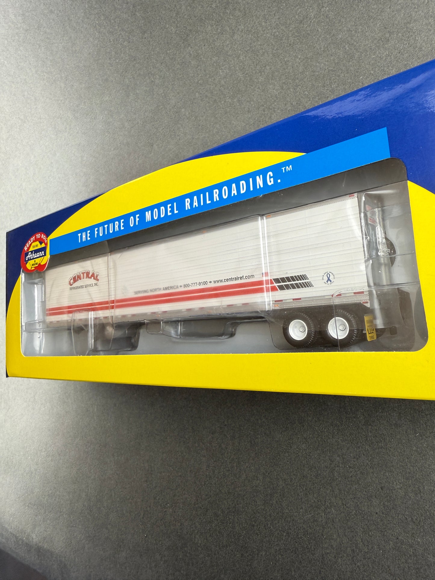 ATH 28467 RTR 53' Utility Reefer Trailer Central