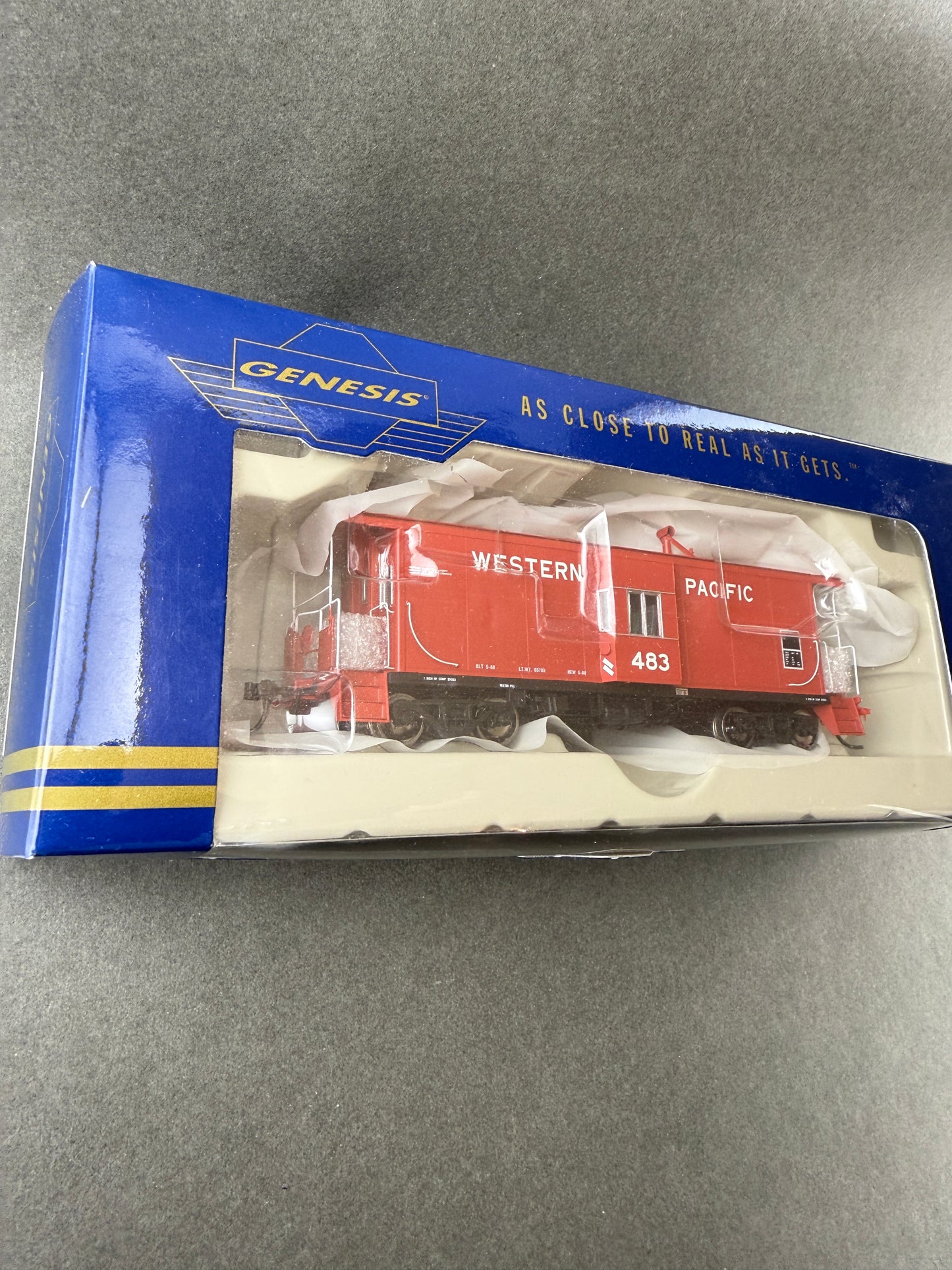 ATH G63030 HO 481 Class Bay Window Caboose Western Pacific