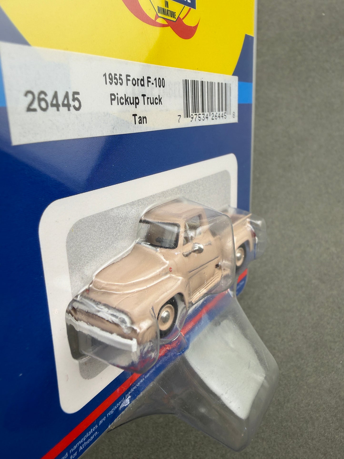 ATH 26445 HO Scale Tan 1955 Ford F 100 Pickup Truck