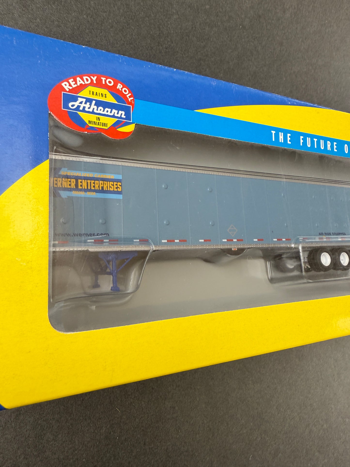 Athearn 28411 RTR 53' Wabash Duraplate 2-Pack, Werner