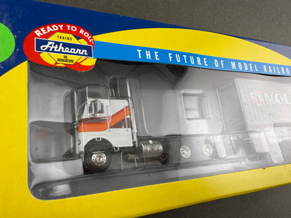 Athearn 92125 HO Scale MOL Chassis & Freightliner Tractor w/ 20' Container