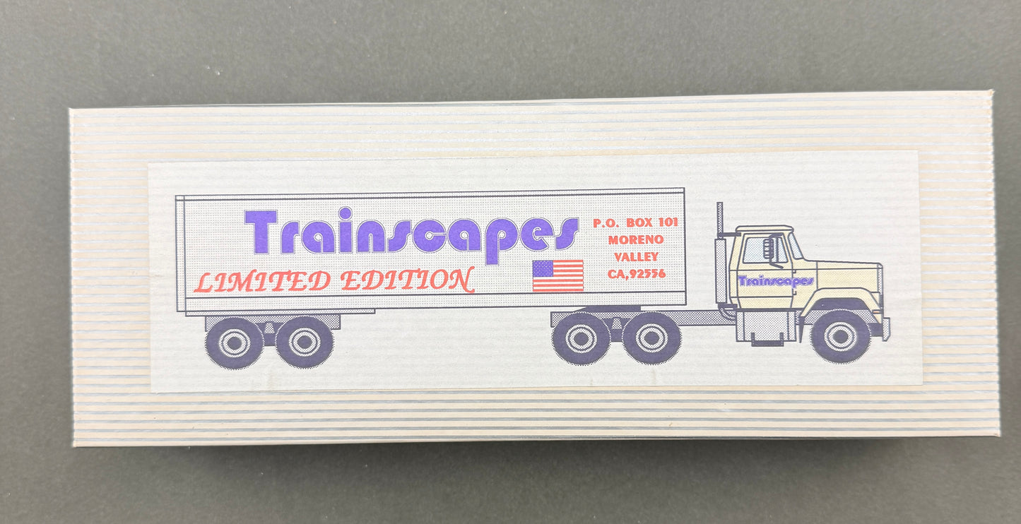 Trainscapes Limited Edition Truck #3 45' Axle Wood Chip Trailer, 3 Axle Kw Tractor w/ Air Roll 2 out of 50