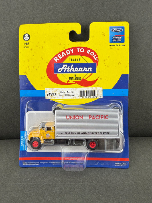 Athearn 91993 1:87 Scale Union Pacific Ford F-850 Box Van Truck