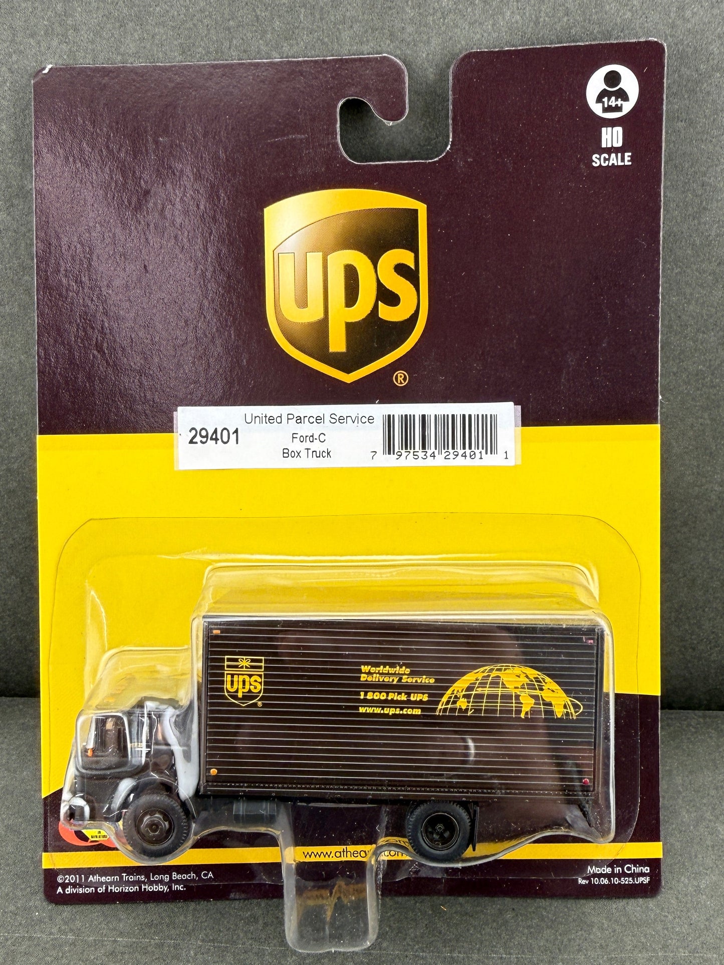 Athearn 29401 UPS HO RTR Ford C Box Truck