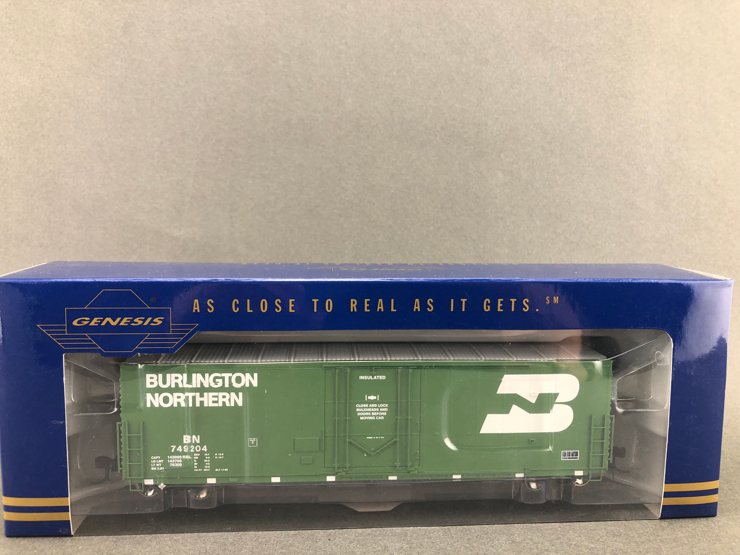 G69001 Burlington Northern 50' PC&F Box Car 10' plug door welded box car