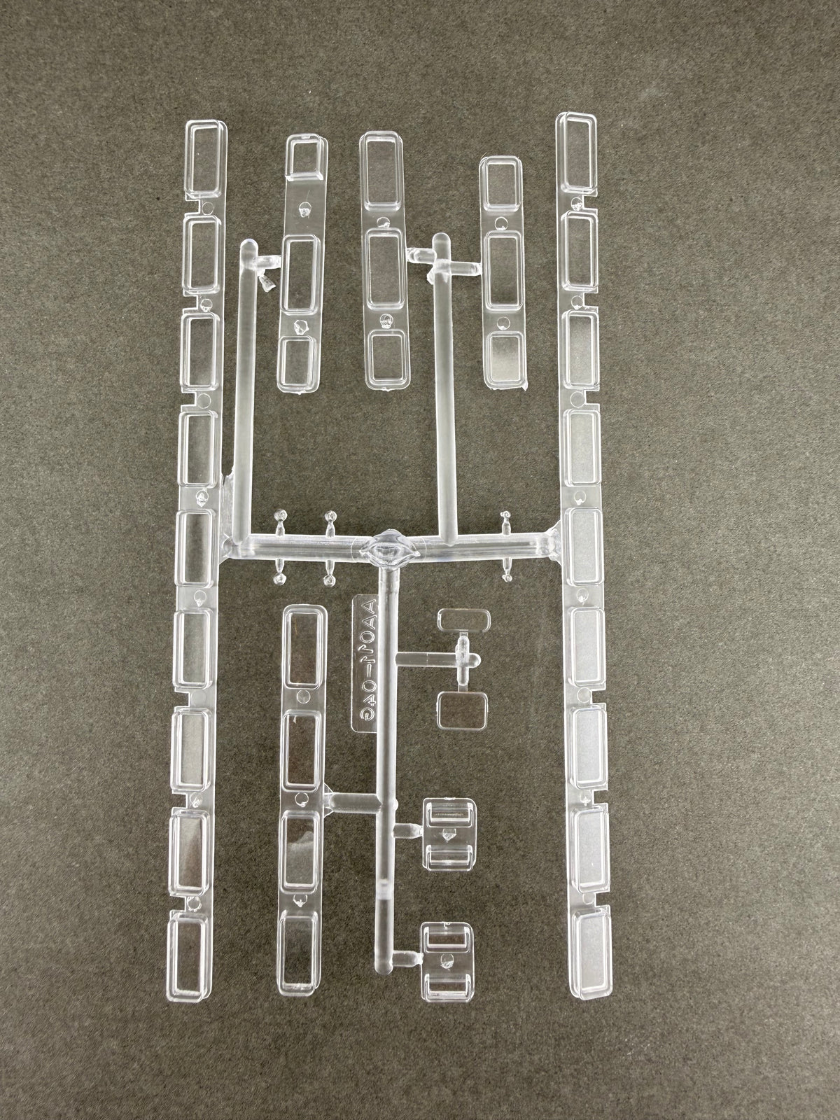 ATH 25589 Bombardier-Window and Lens Set