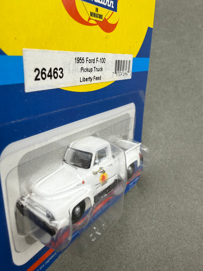 Athearn 26463 HO Liberty Feed 1955 Ford F-100 Pickup Truck
