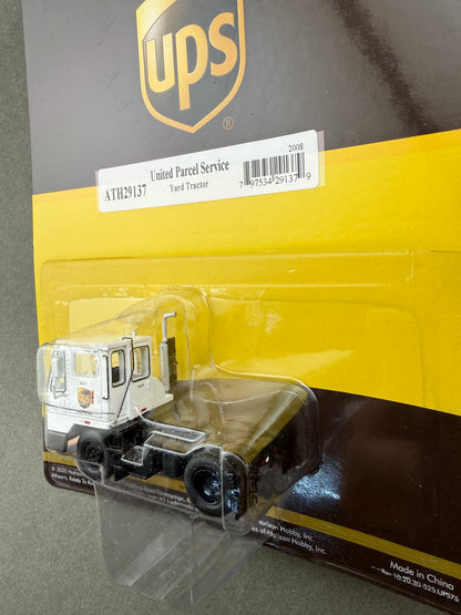 ATH 29137 HO Scale Modern Yard Tractor UPS
