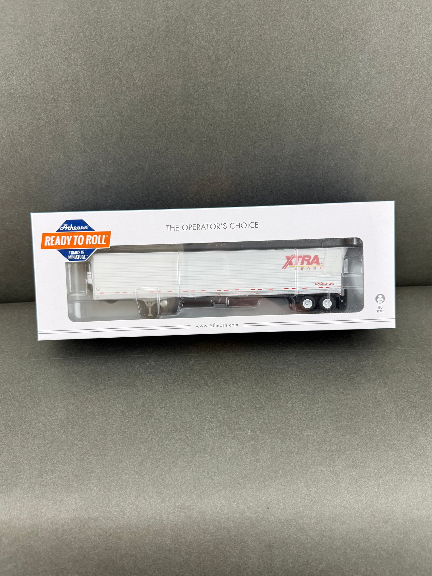 ATH 29872 HO Scale U67857 53' Utility Reefer Trailer xtra
