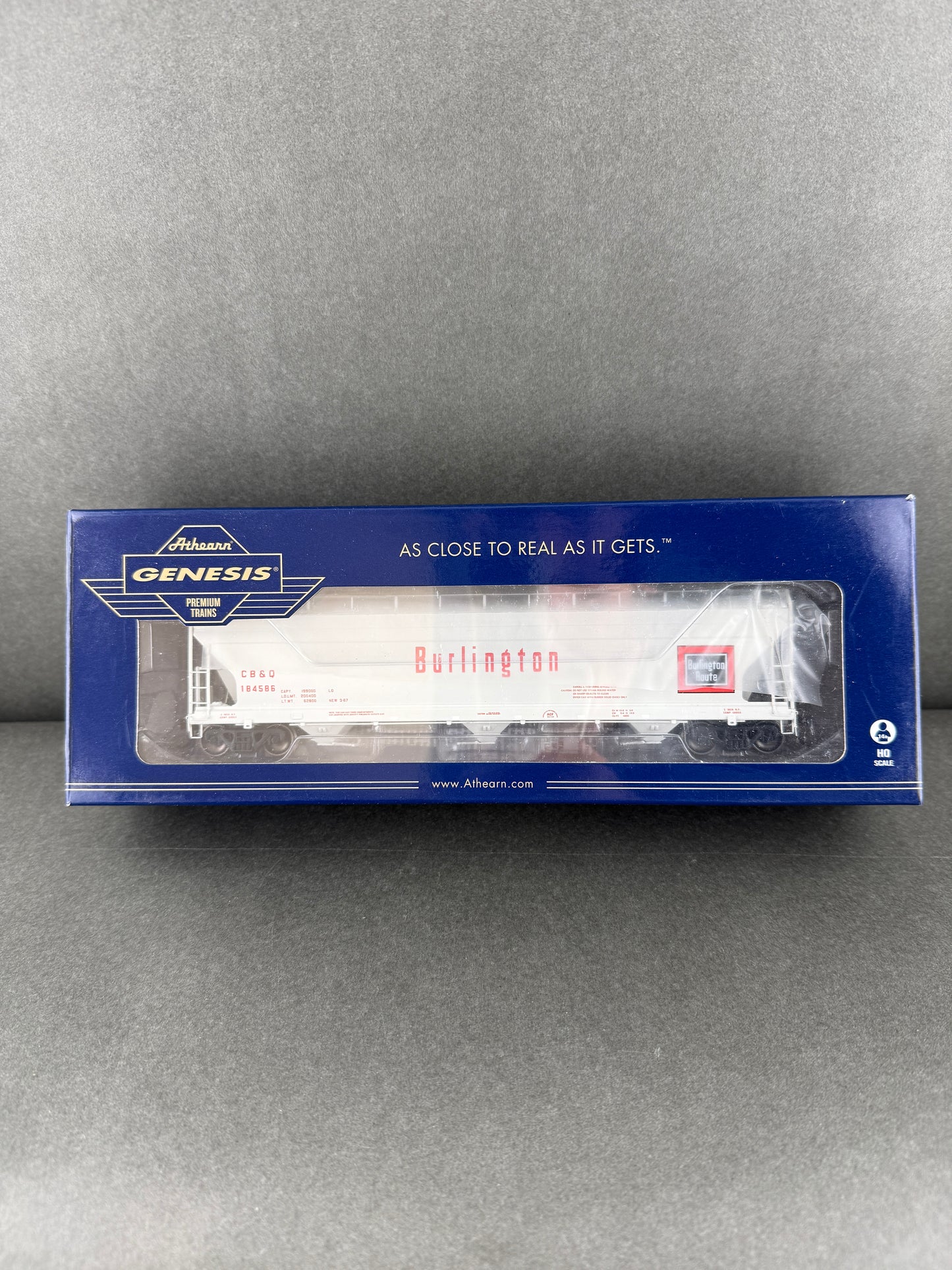 ATH G 15804 HO CBQ 184586 4600 Covered Hopper Chicago Burlington and Quincy