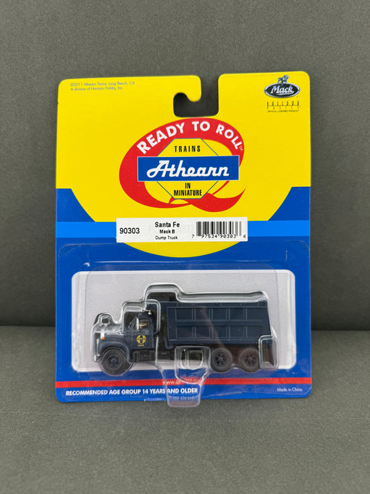 Athearn 90303 Mack B Dump Truck, Santa Fe