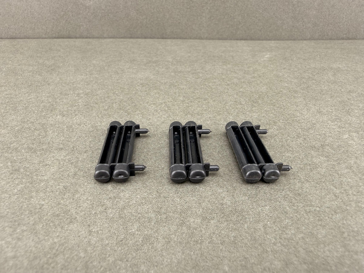 ATH 38011 HO SD9 Air Tank (3 Per Pack)