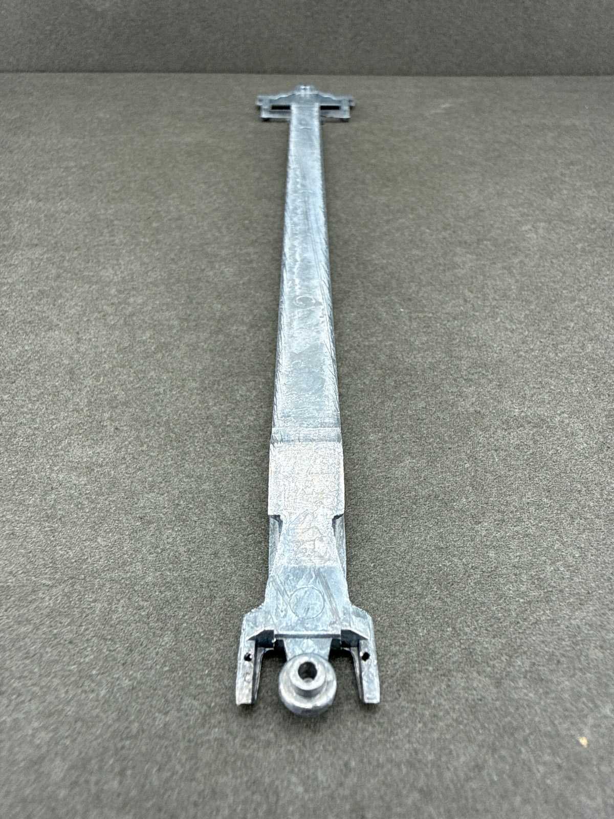 ATH 28931 57’ Spine Body Sill B Unit