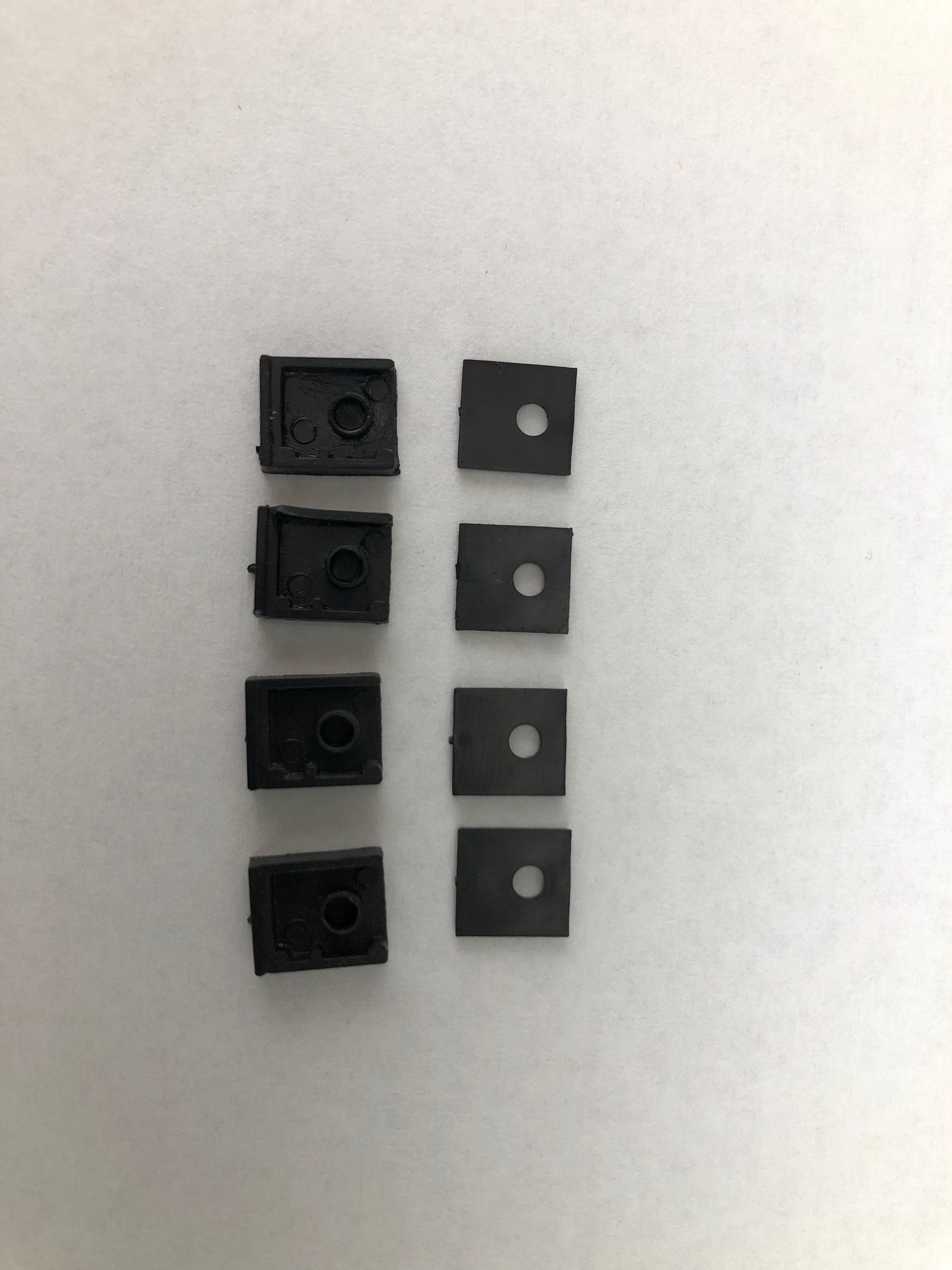 ATH 17023 4 coupler box crane car ( 4 per packages)