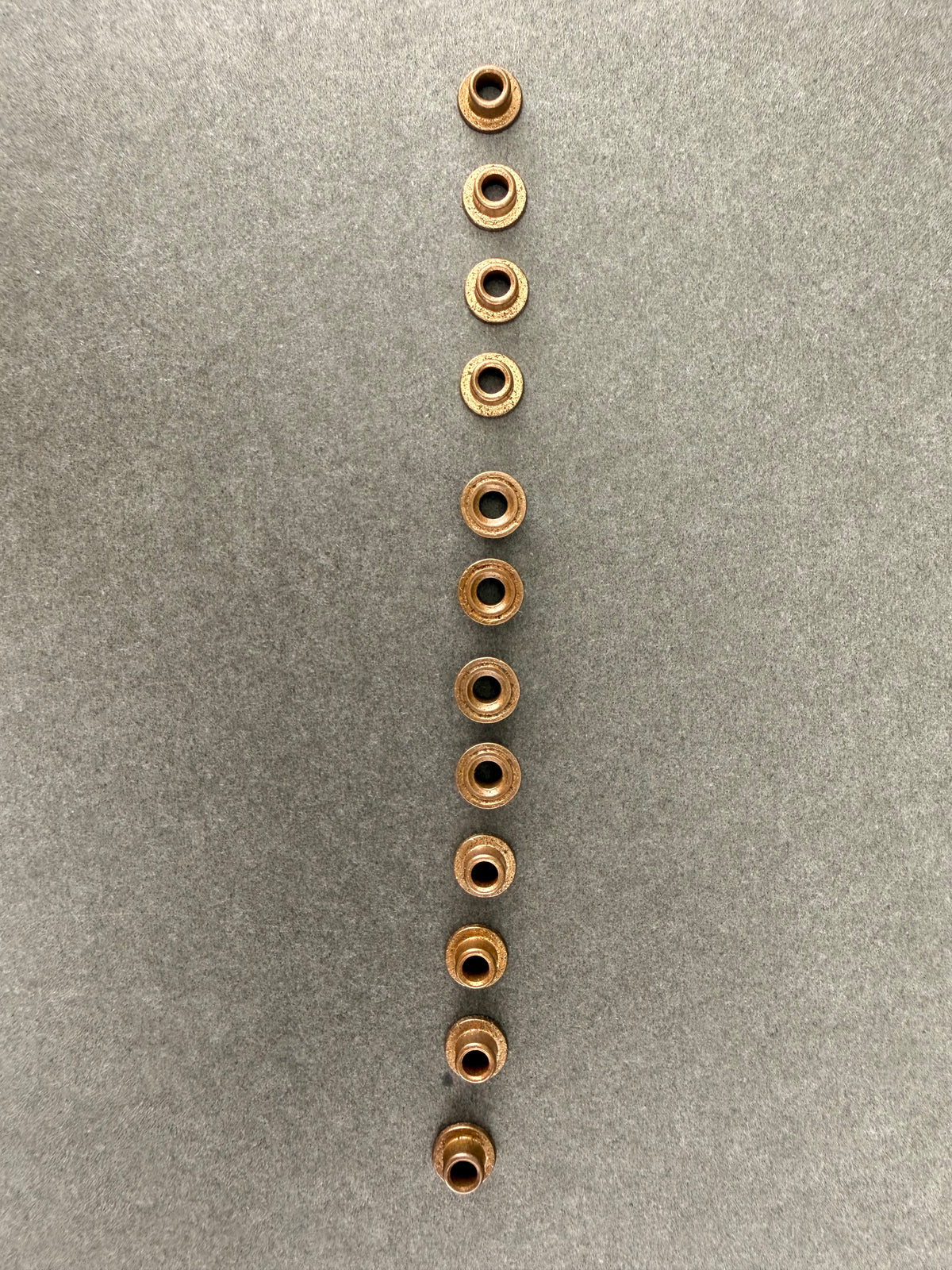 ATH 40057 HO Bearing Bushing 3/32" ID x 5/32"OD ×1/8"H (12 Per Pack)