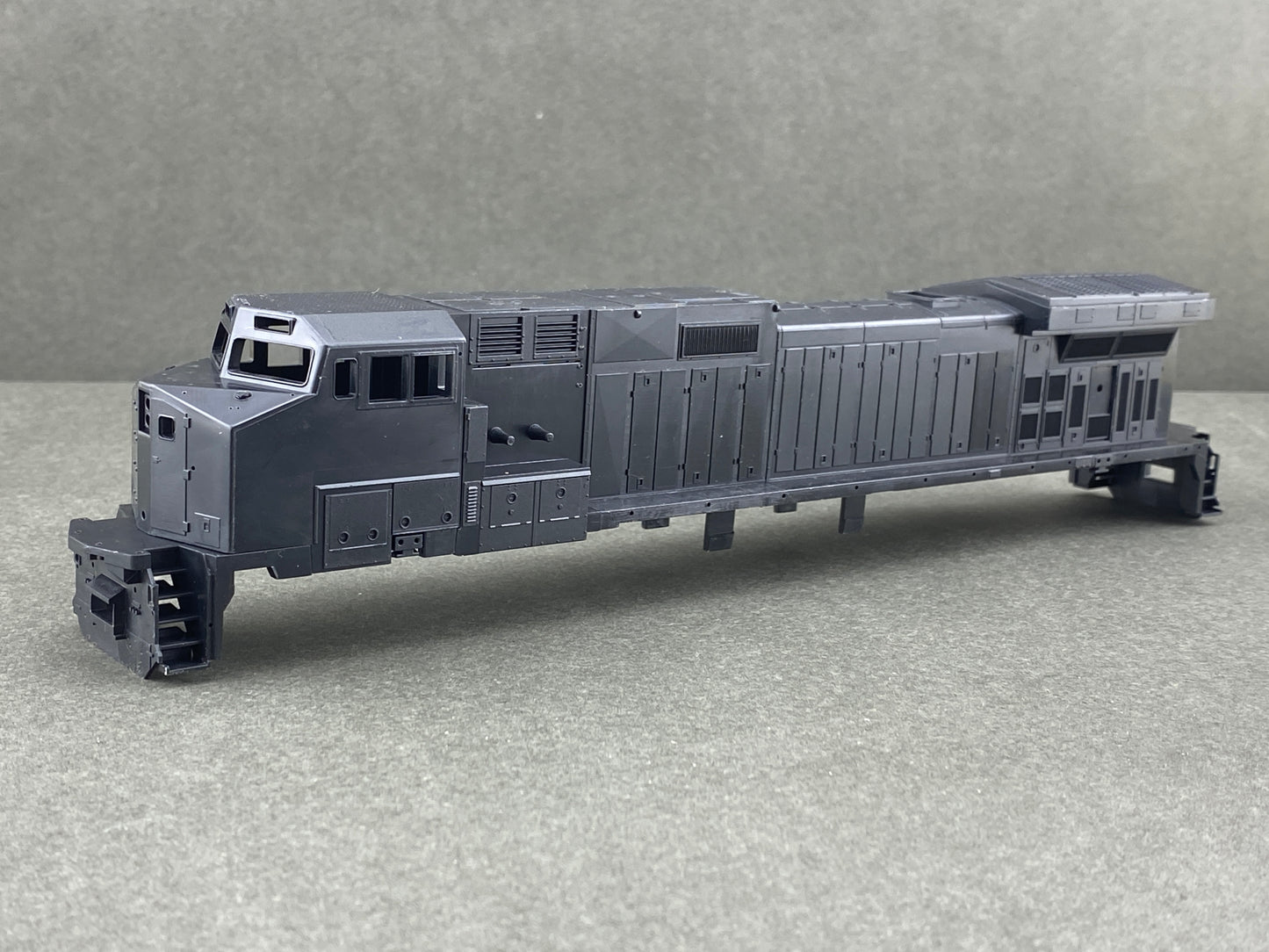 ATH P49505 C44 9W Phase 2 High Number Board Locomotive body Undec Black