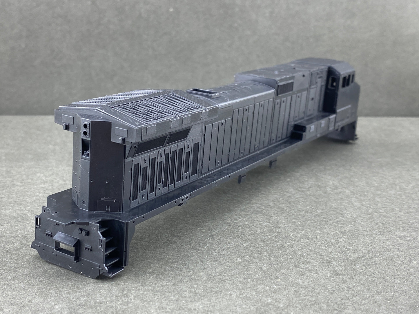ATH P49505 C44 9W Phase 2 High Number Board Locomotive body Undec Black