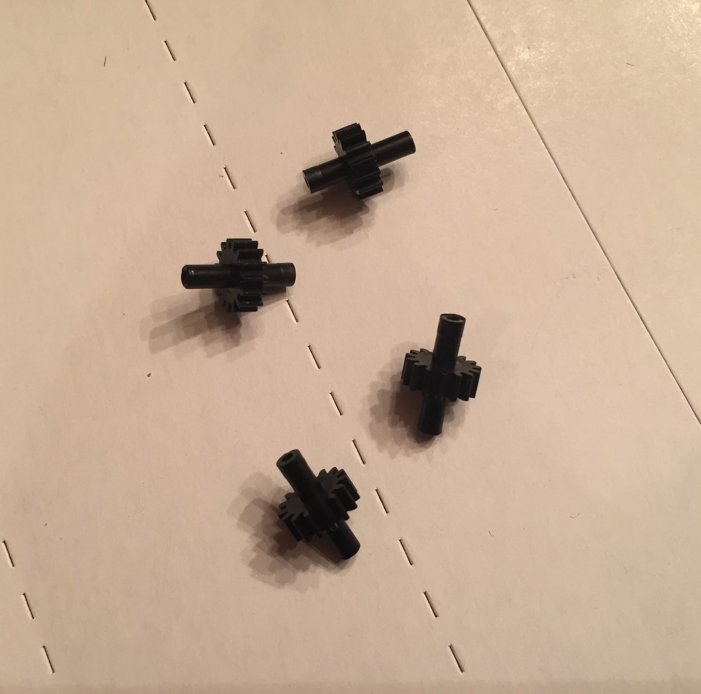 ATH G19047  Genesis F unit axle gears pkg 4