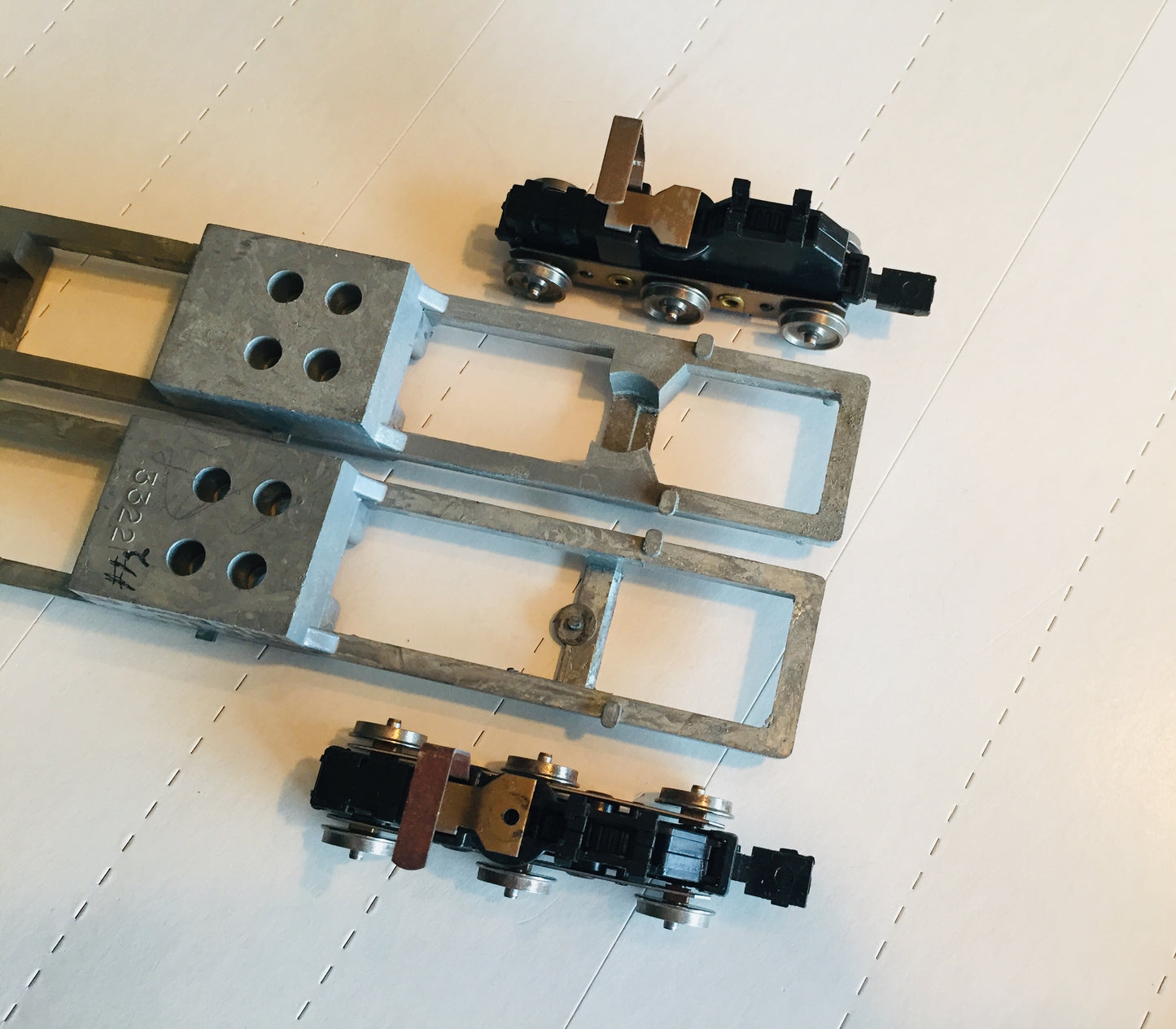 PT33226-7 - Power Trucks:  For Athearn PA