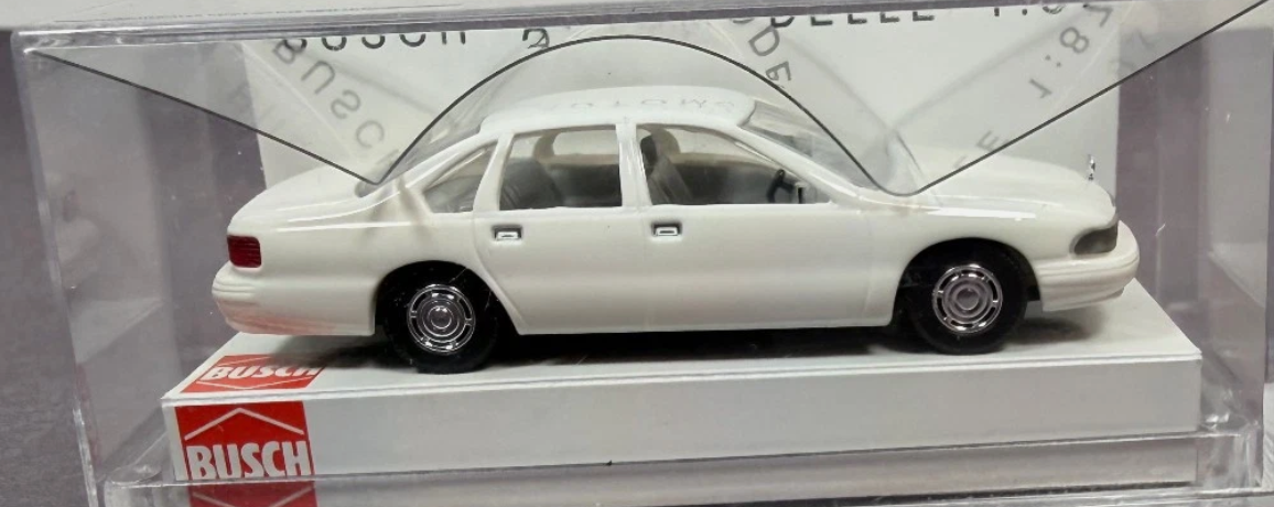 Busch 47601 CHEVROLET CAPRICE Car HO Scale 1:87 Train Railroad Vehicle