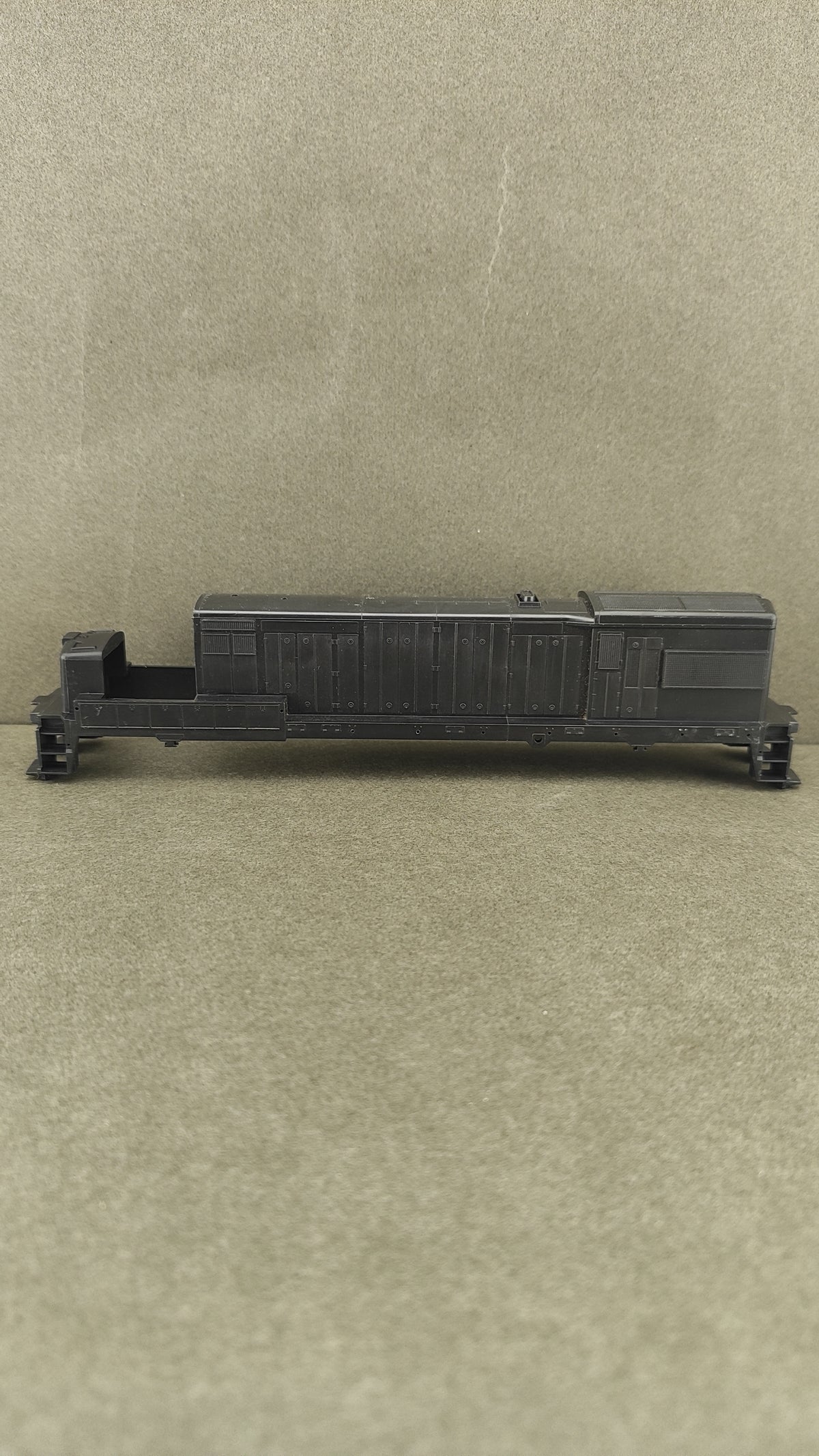 ATH 34400 U30B Undecorated Shell