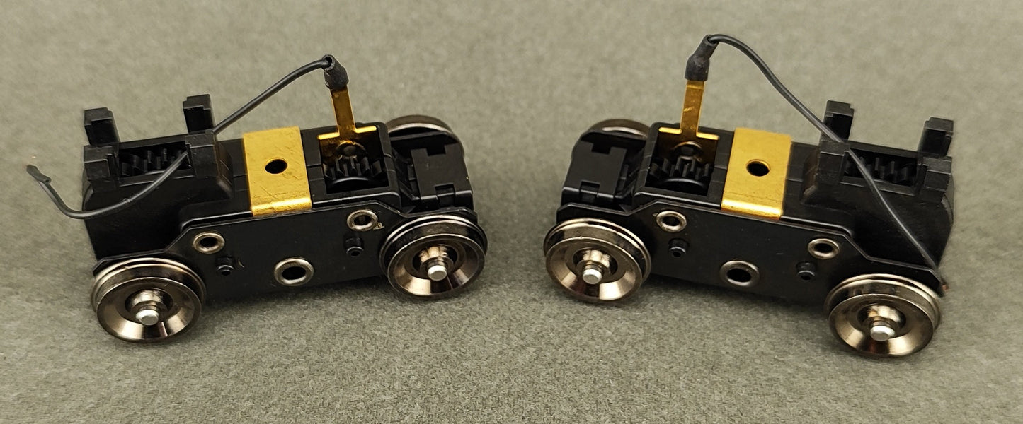 ATH 40019 40010 RS3 Power Trucks Front and Rear with sideframes