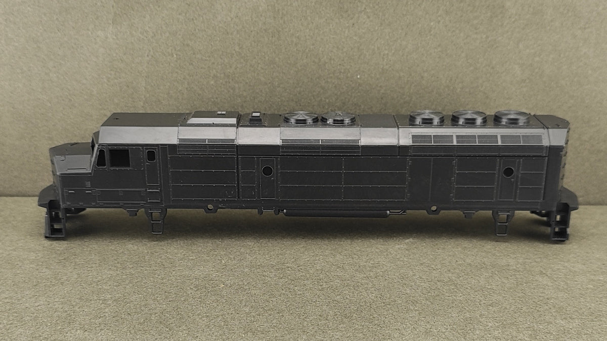 ATH 36100 F45 Undecorated shell With Number board and Windows