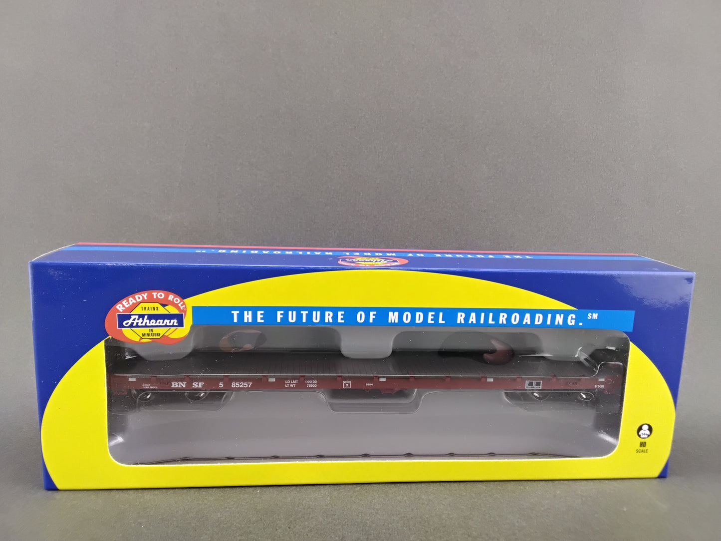ATH 97806 Burlington Northern 60' Flat Car 585257