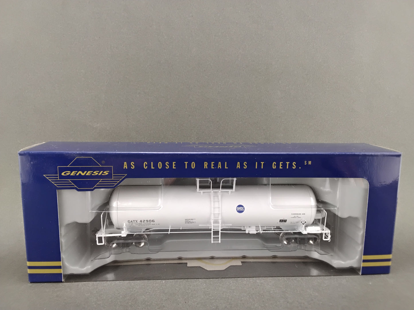 ATH 96529 GATX White Service Driven GATC SHN 20k tank Car 42906