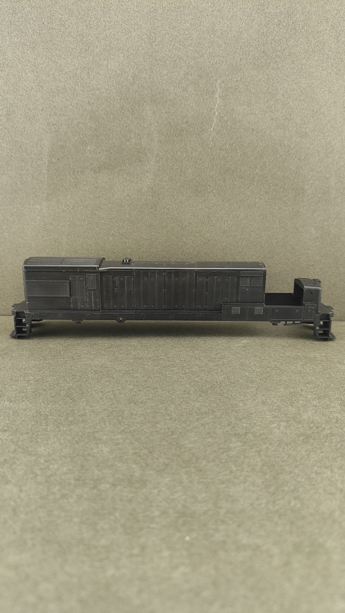 ATH 34400 U30B Undecorated Shell