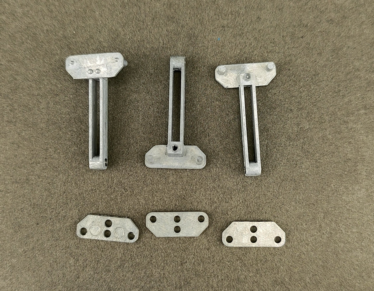 ATH 17019 HO Crane Snatch Block  (3 per package)