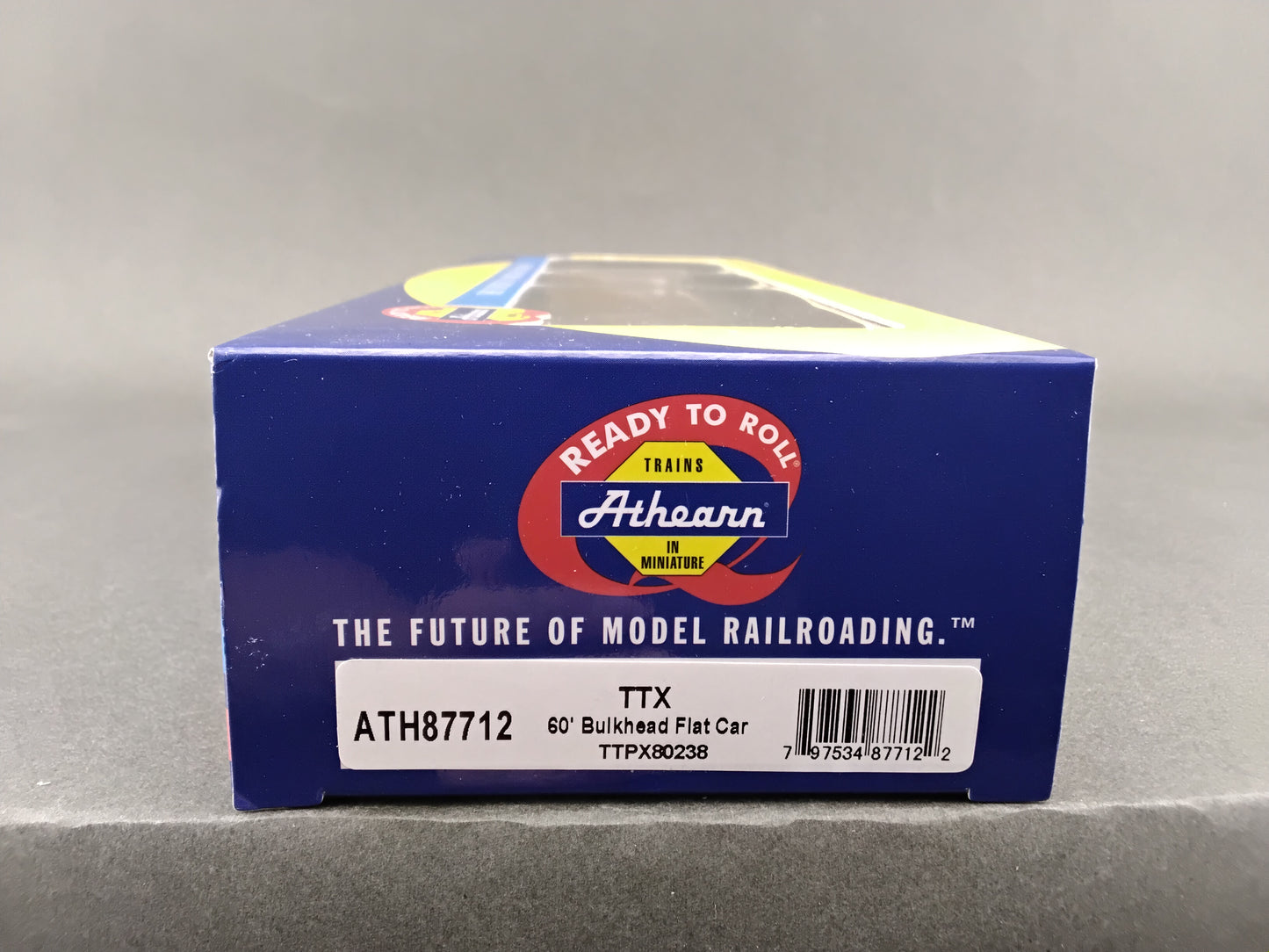 ATH 87712 TTX 60' Bulkhead Flat Car