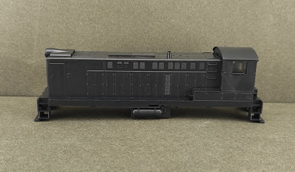ATH 37200 S-12 Undecorated shell With Cab and Windows