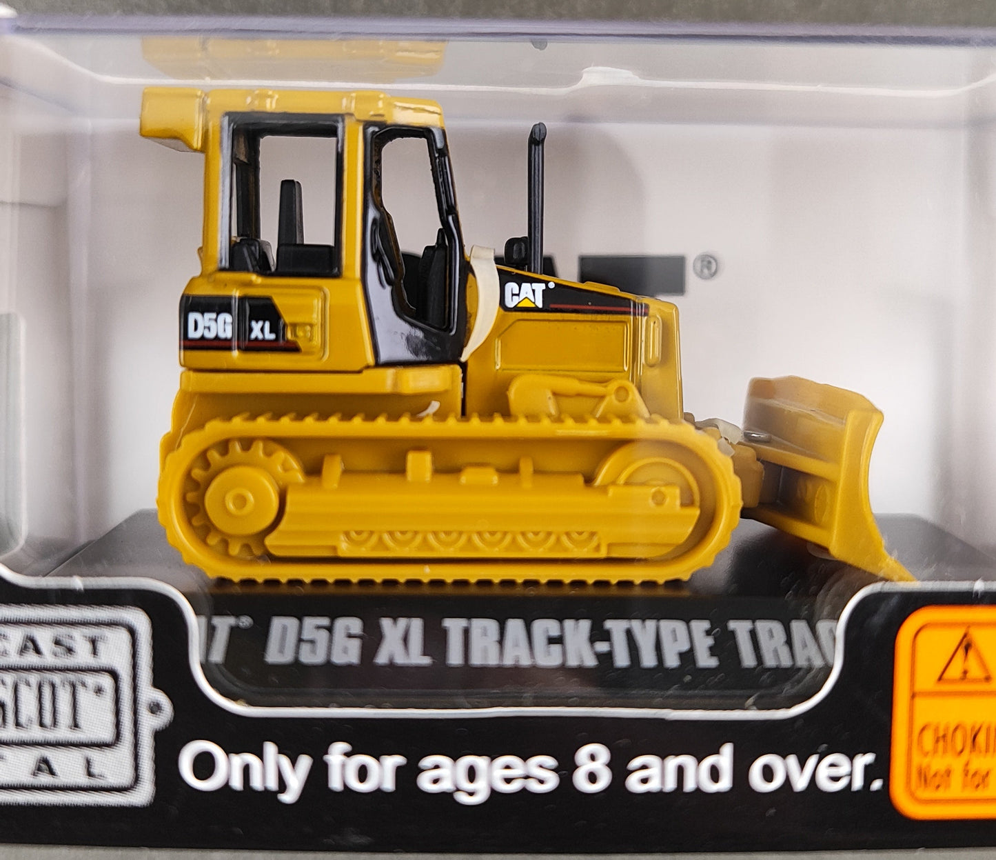 Norscot 55421 Construction Mini’s Die Cast Cat D5G XL Track Type Tractor Model  NIB