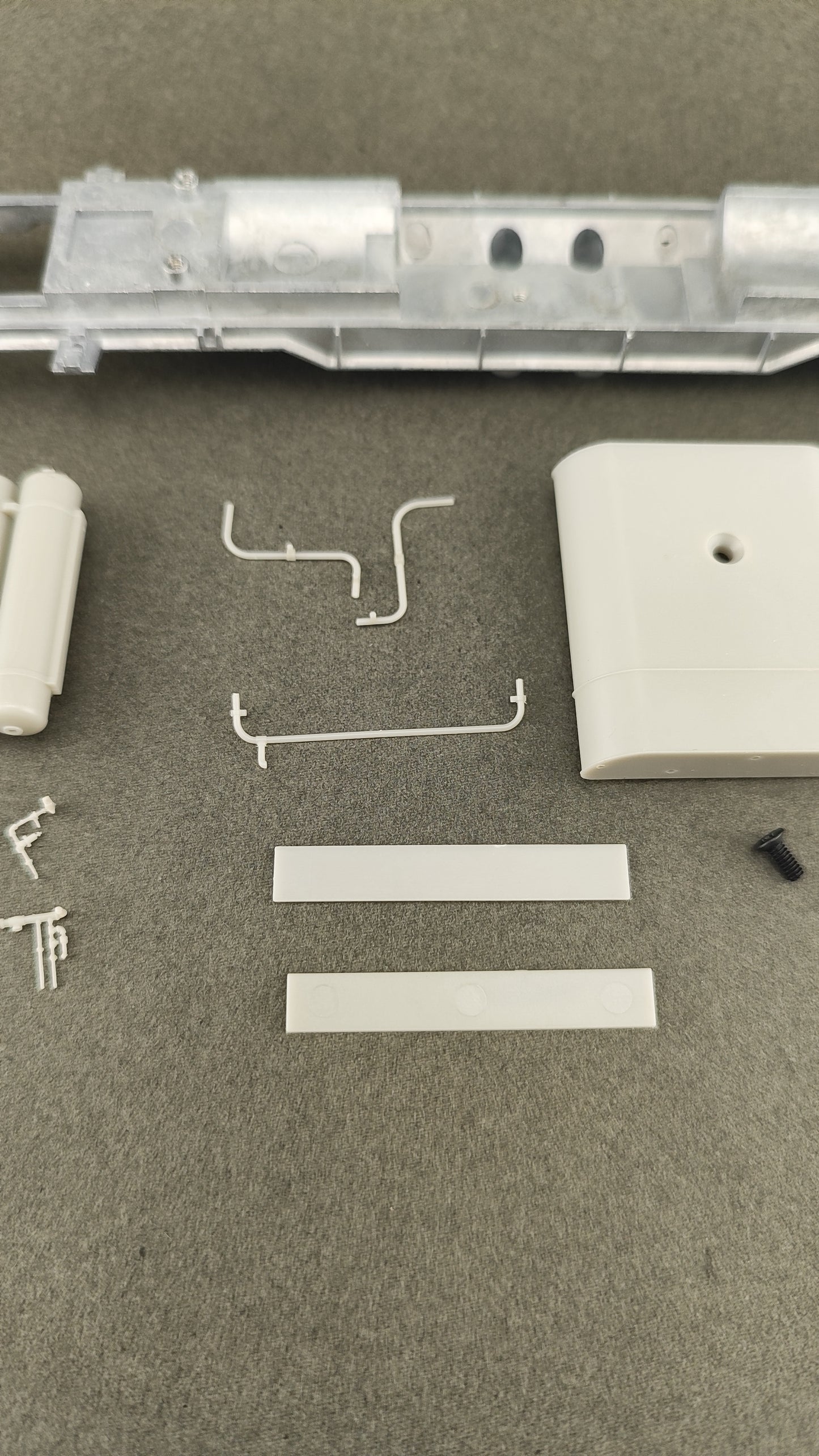 Ath 92020 Athearn Genesis Complete GP7 GP9 Chassis also fits Front Range GP 7 9 body and original Athearn GP 9 shell