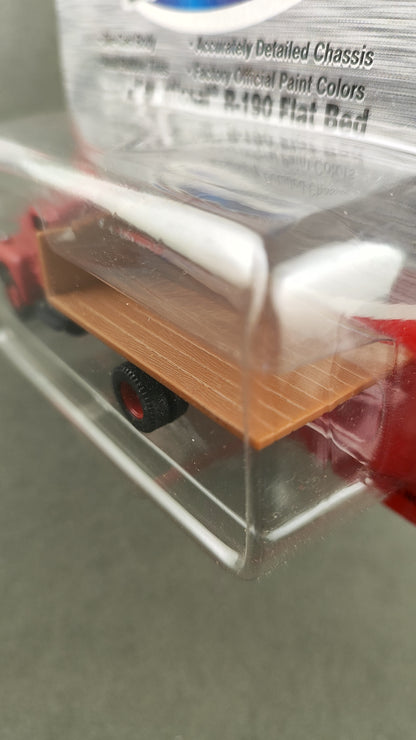 MM 30157 HO Mini Metals Red 1950s Intl R 190 Flat Bed Truck