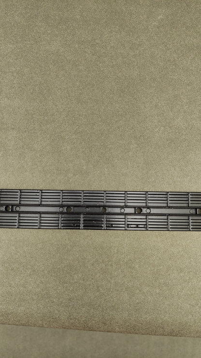ATH 20009 85' Flat Car upper Underframe (New DC)