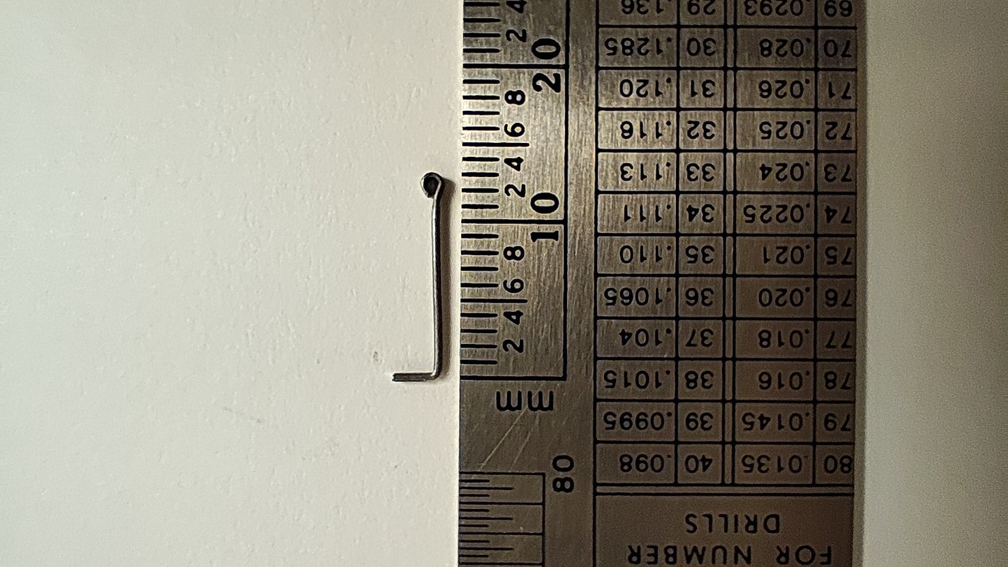 Ath 10424 HO Short Metal Handrail Stanchion (Pack of 36)