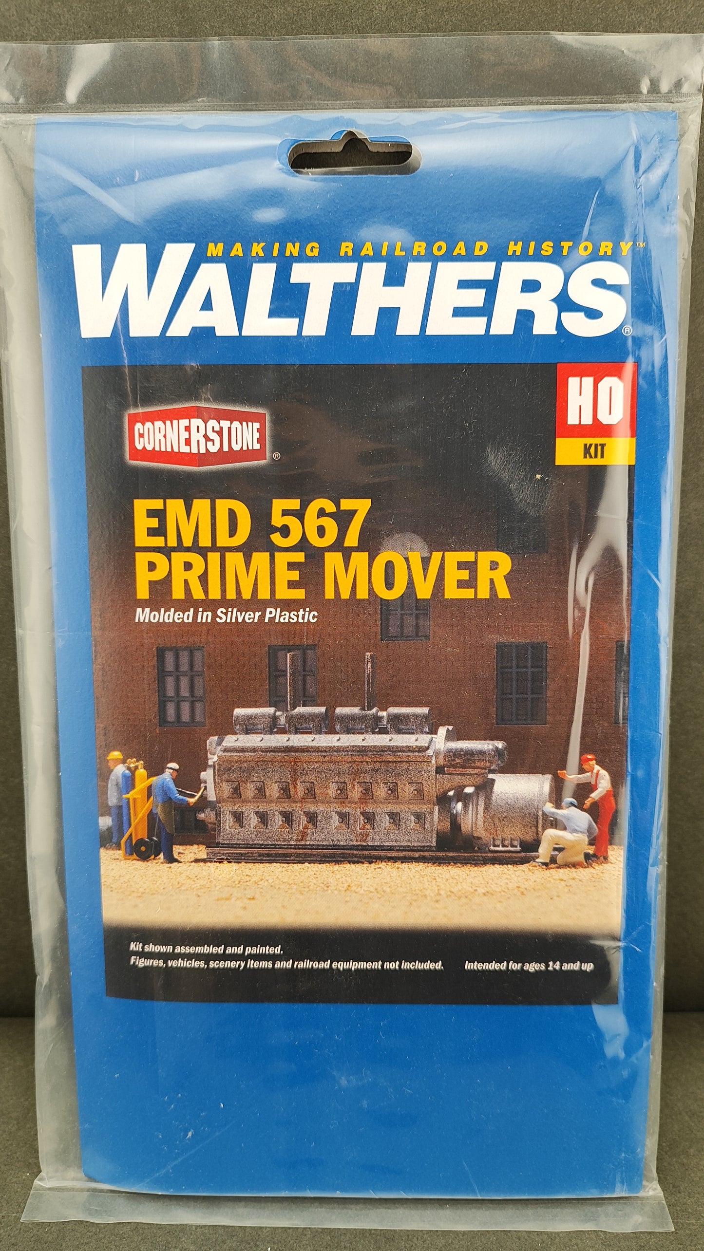Walthers 933 3119 EMD 567 Prime Mover kit