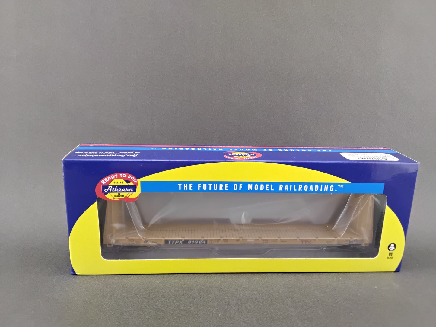 ATH 87714 TTX 60' Bulkhead Flat Car