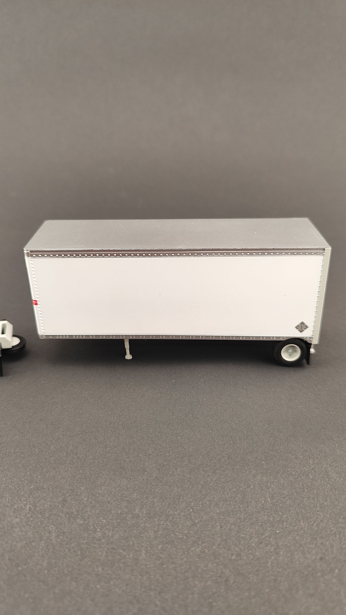 Yellow Two 28' Wedge