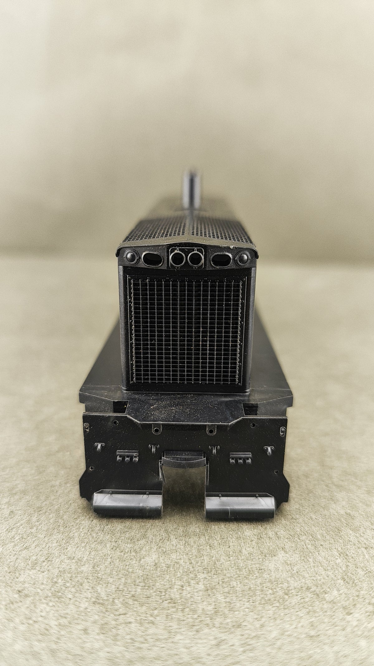 ATH 39200 SW1500 Undecorated shell With Cab and Windows