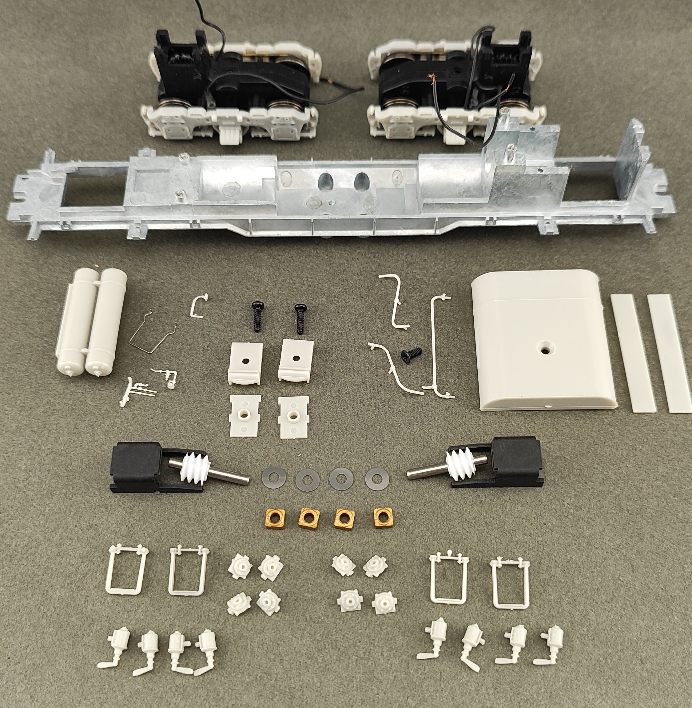 Ath 92020 Athearn Genesis Complete GP7 GP9 Chassis also fits Front