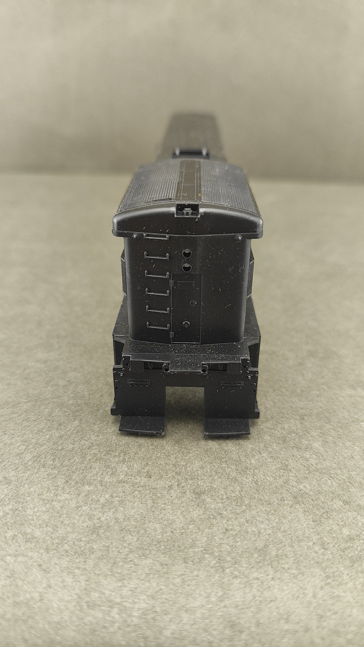 ATH 35100 U33C Undecorated Shell