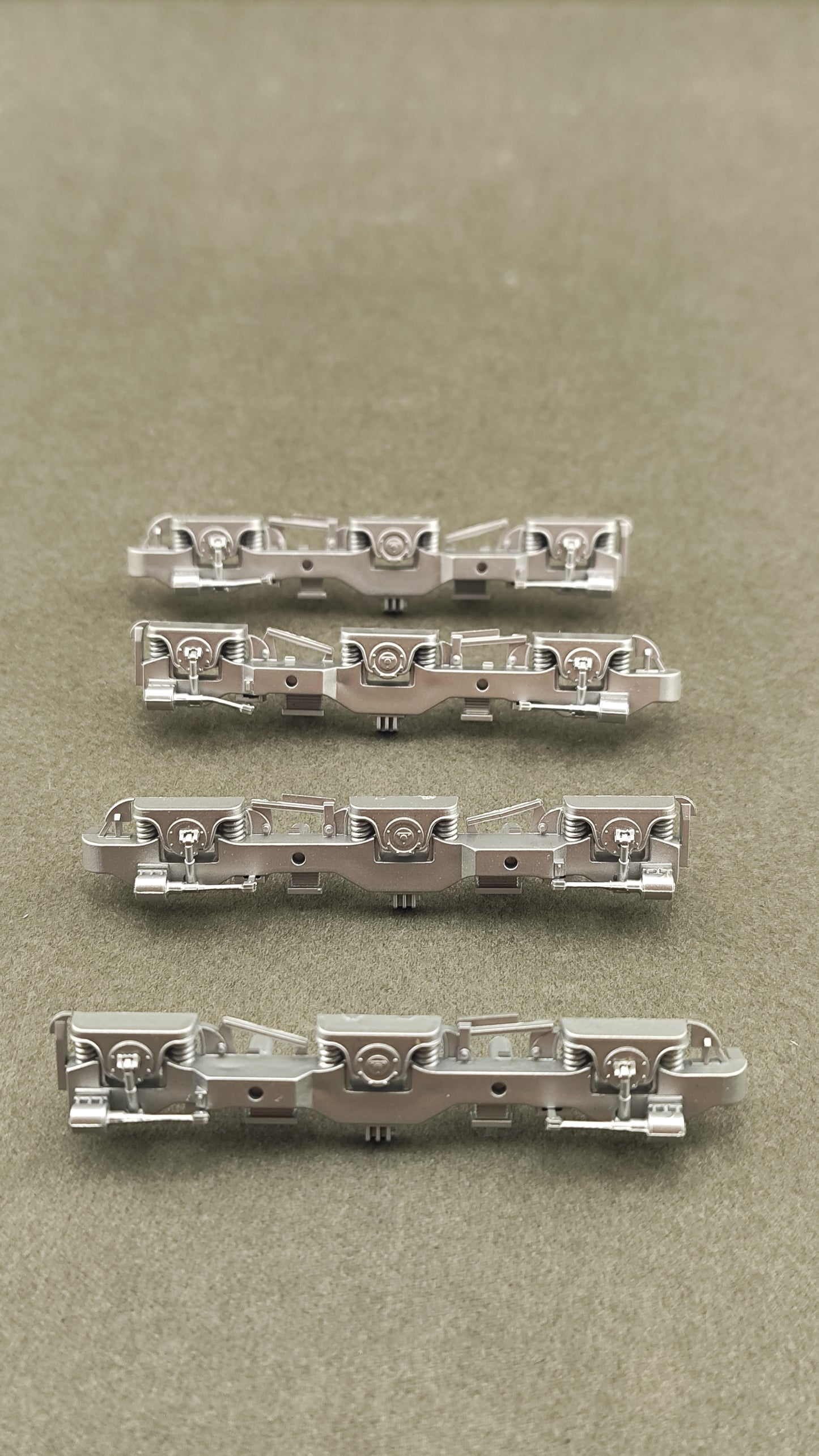 ATH 49479 AC4400  C44 9W Side frame assembled silver 4 pack